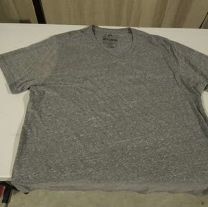 American Rag V neck t-shirt